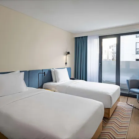 Hampton By Hilton Sirkeci Szálloda 3*
