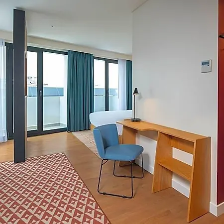 Hampton By Hilton Sirkeci فندق 3*