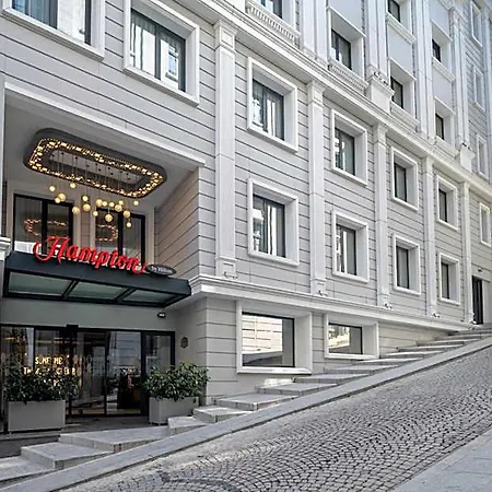 فندق Hampton By Hilton Sirkeci 3*