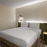 酒店 Hampton By Hilton Sirkeci 3*