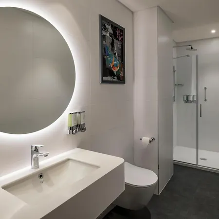Hampton By Hilton Sirkeci מלון