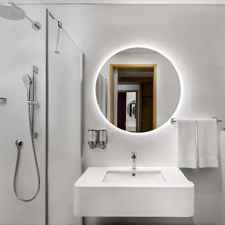 Hampton By Hilton Sirkeci 3*